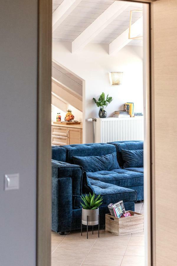 Gregory's Loft Apartment *